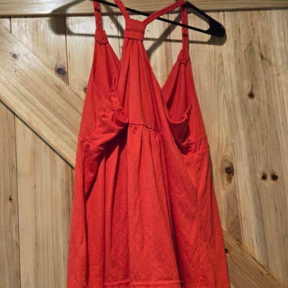 Pout brand red halter top - Picture 2 of 7